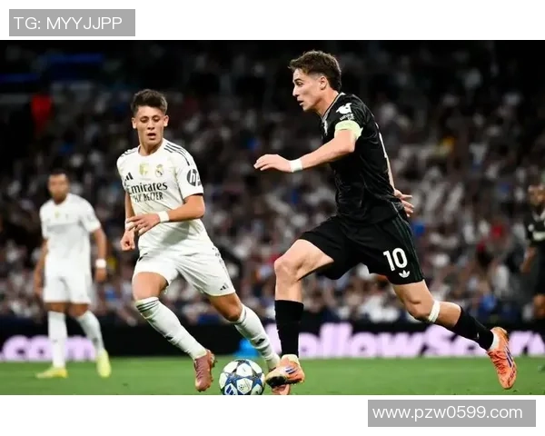 皇马友谊赛大胜切尔西四球横扫全场引发热议与点评